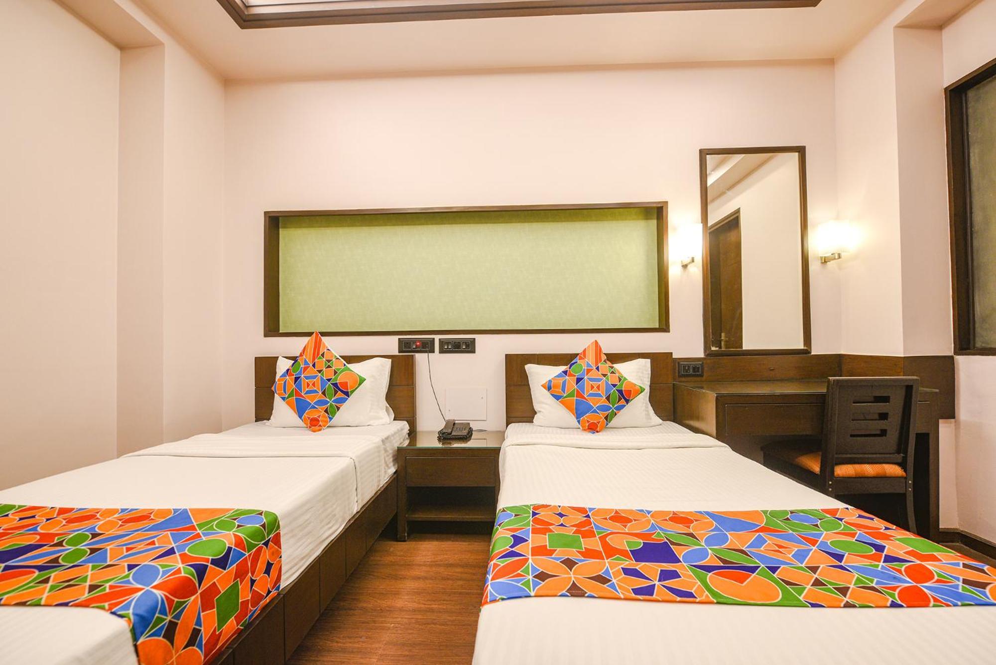 Fabhotel Aashraye New Delhi Exteriör bild