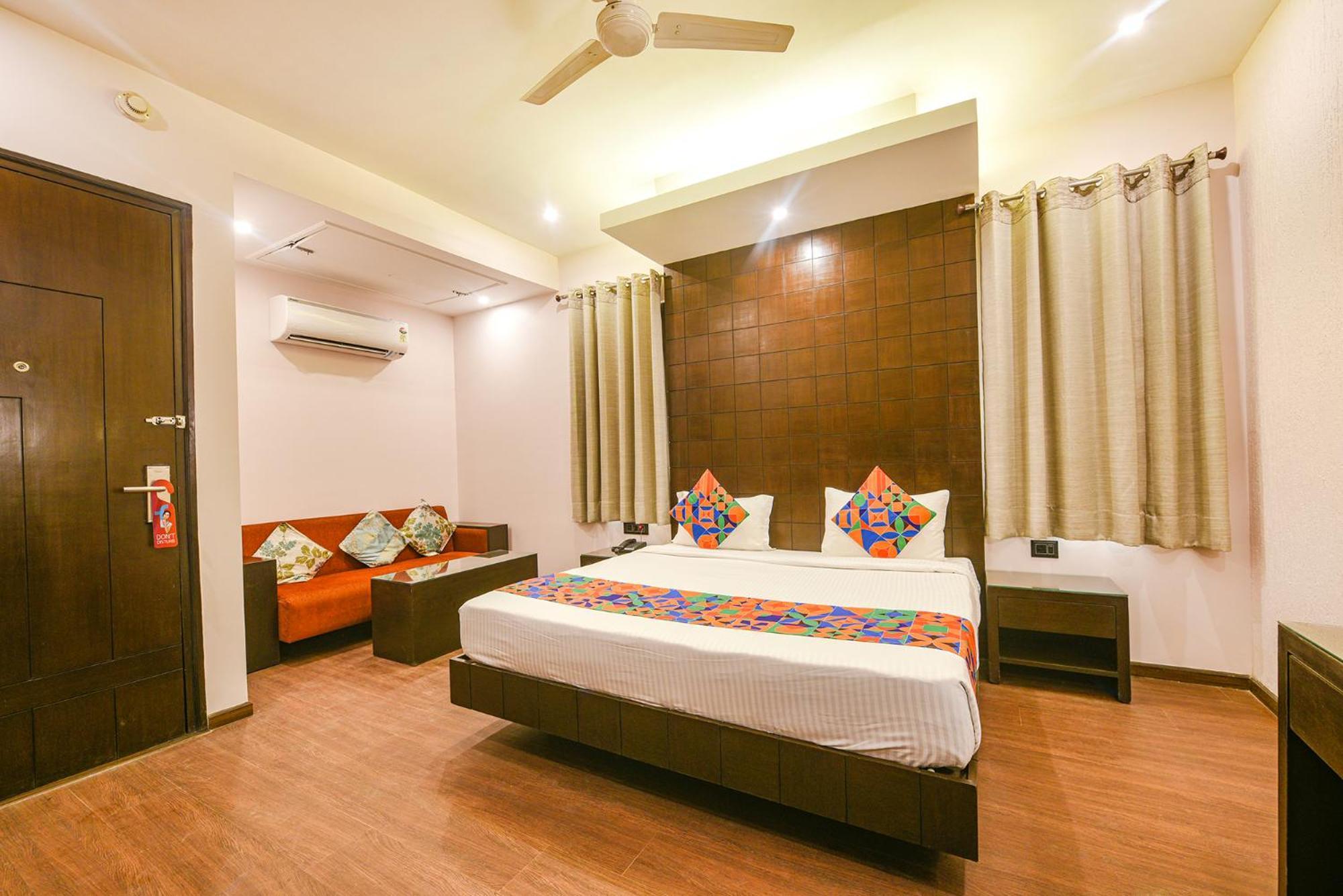 Fabhotel Aashraye New Delhi Exteriör bild