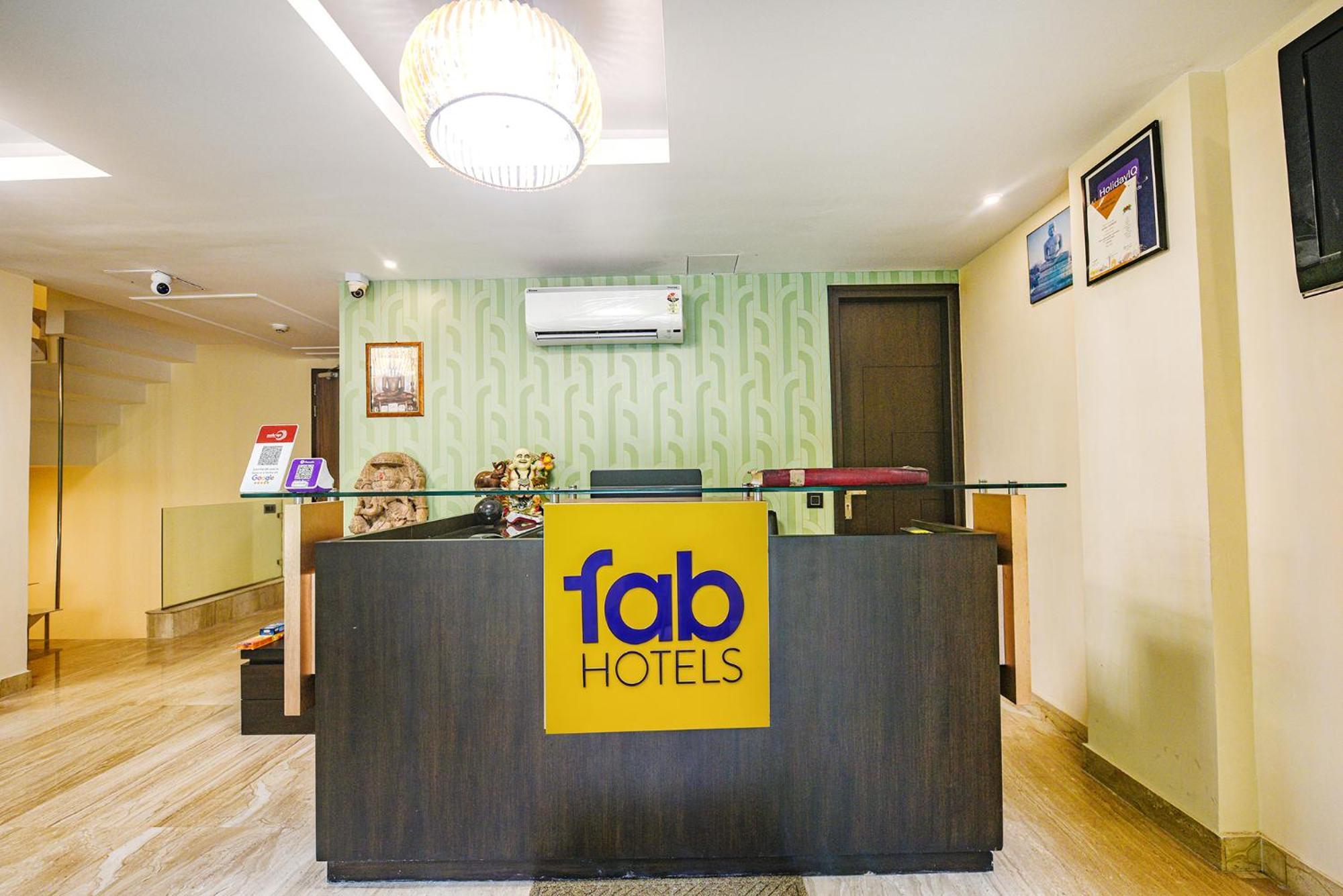 Fabhotel Aashraye New Delhi Exteriör bild