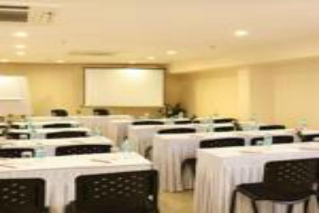 Fabhotel Aashraye New Delhi Exteriör bild