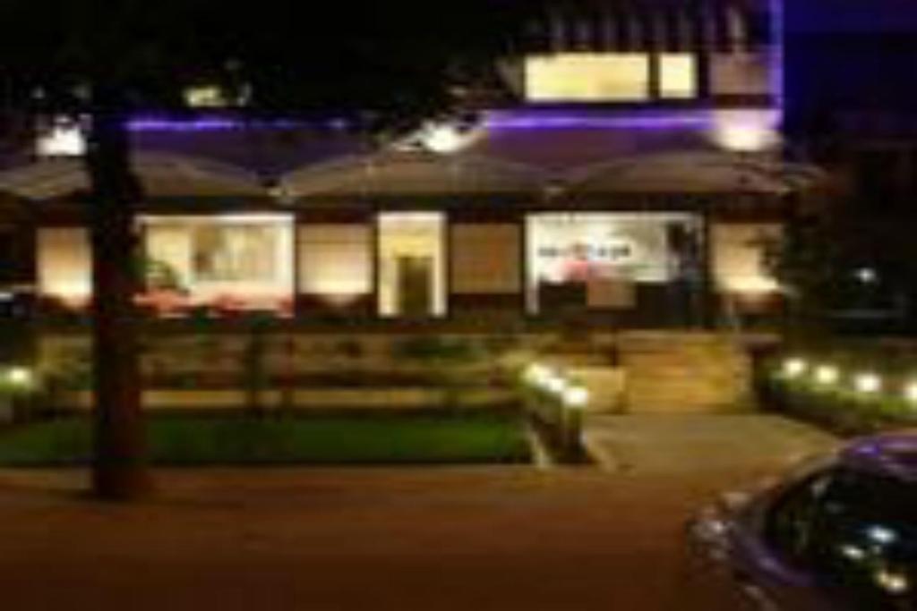 Fabhotel Aashraye New Delhi Exteriör bild